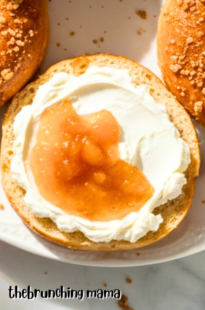 Sweet Apple Pie Bagel